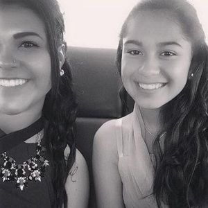 Meet your Posher, Yazmin